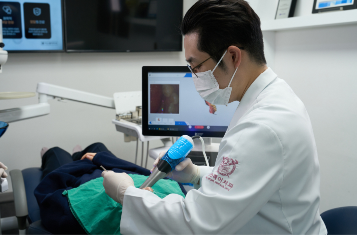 MARPE(Mini screw-Assisted Rapid Palatal Expander)